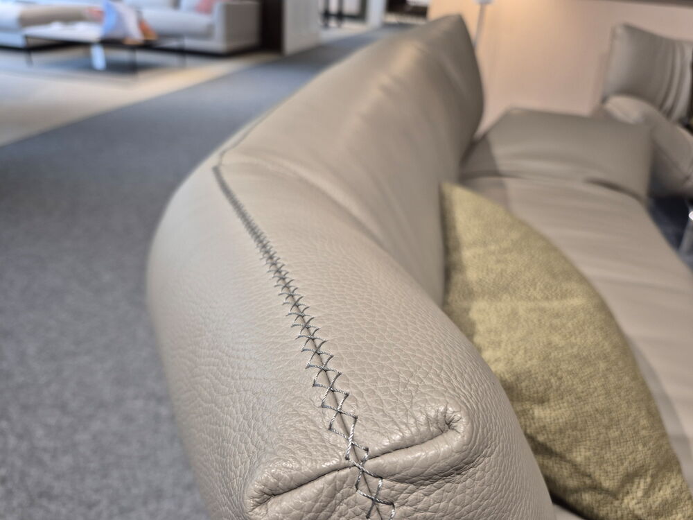 Sofa Devon 2,5-sitzig Leolux 40% Rabatt